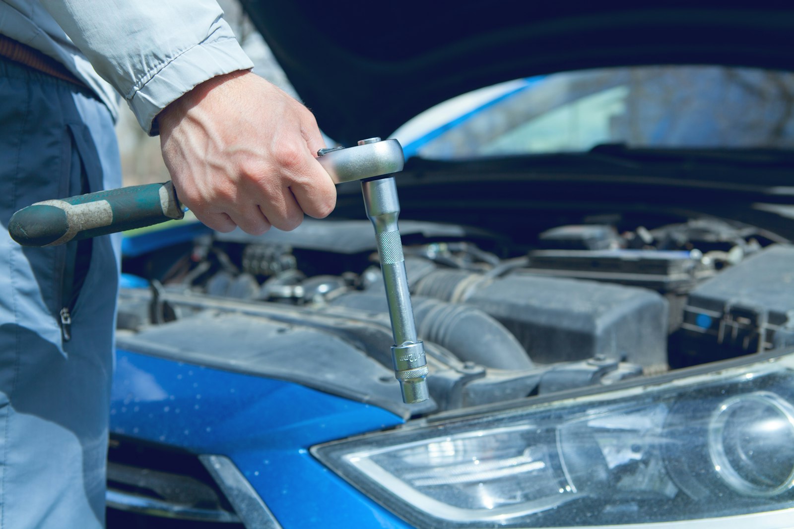 Fachgerechte Arbeiten am Fahrzeug